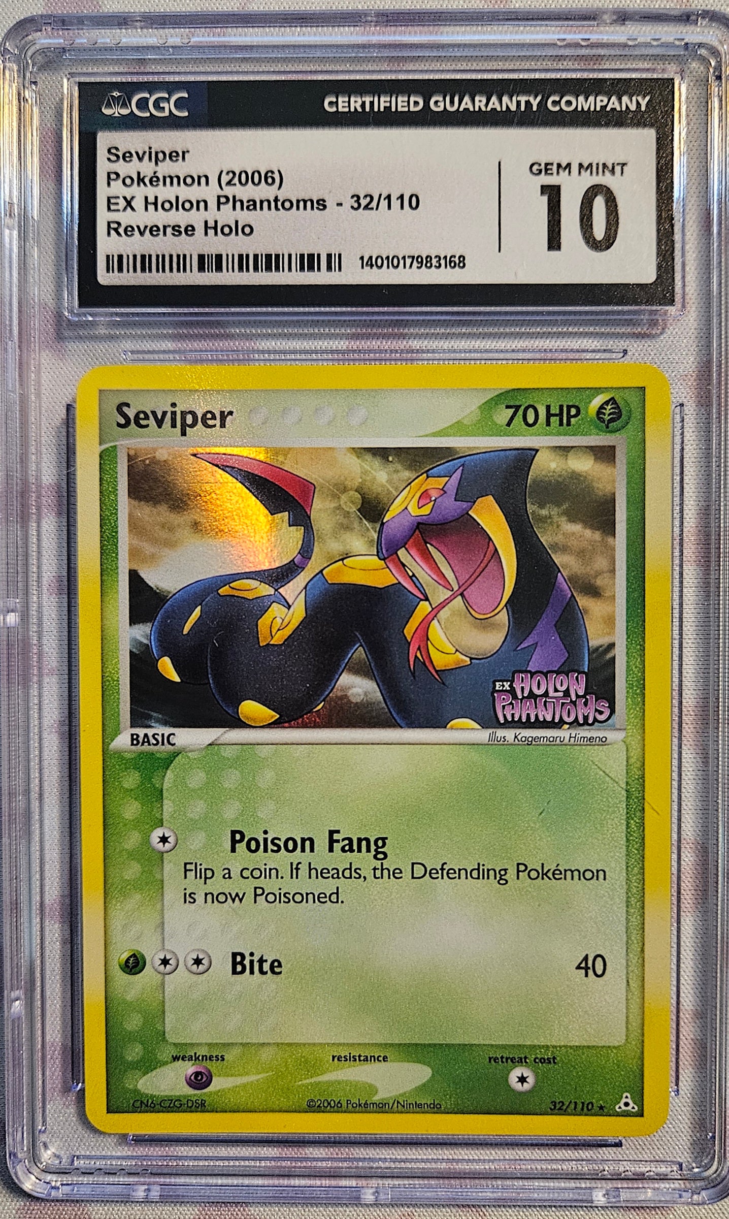 Seviper Reverse Holo 32 Holon Phantoms CGC 10